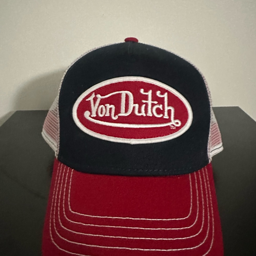 Von Dutch Red and Black trucker hat